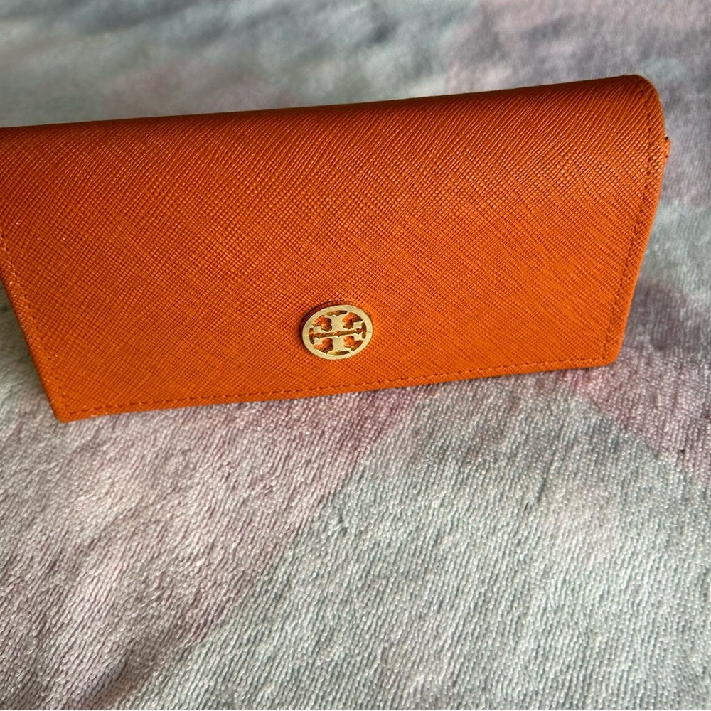 Tory Burch | sunglasses case